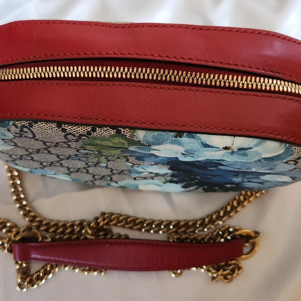 Gucci Blooms Floral Supreme Chain Crossbody - Picture 4 of 12